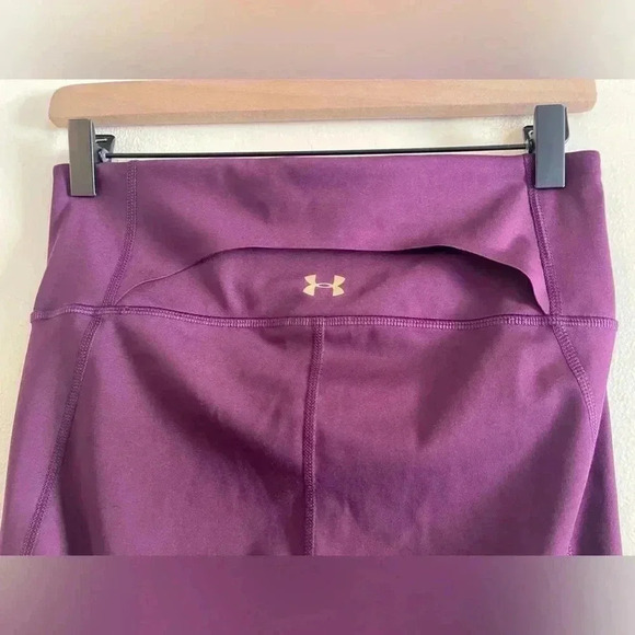 Under Armour Breathelux Metallic Crop Size M - Picture 9 of 9